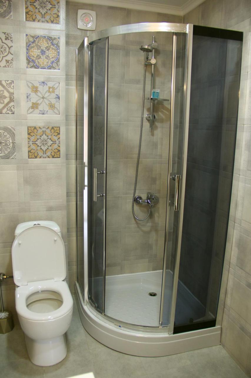 Moon Light Hotel Тбилиси Екстериор снимка