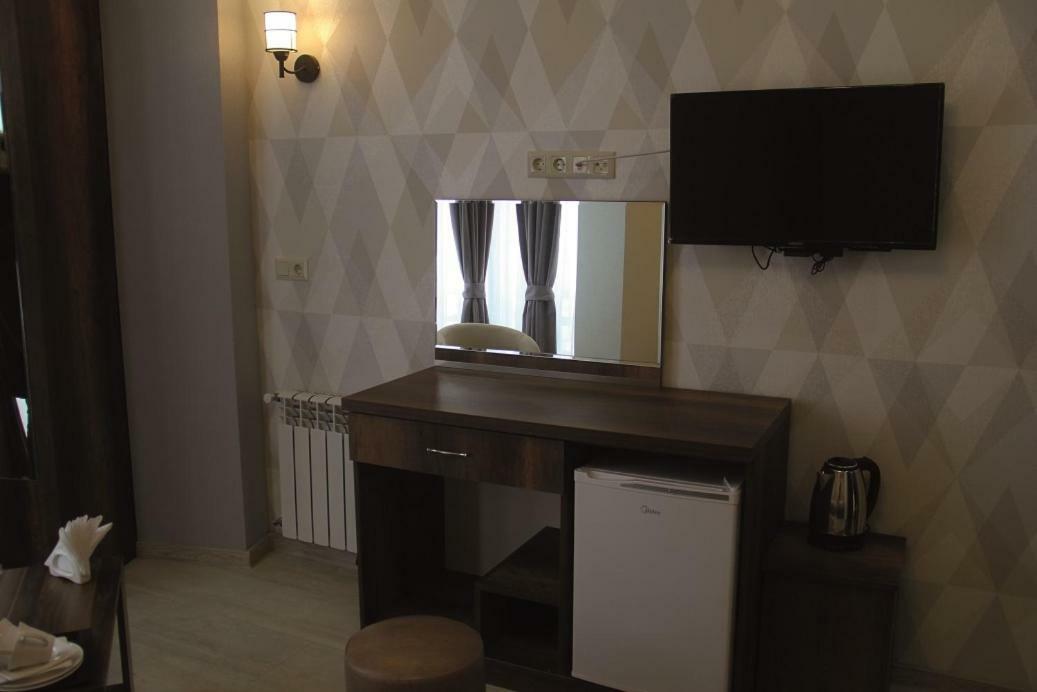 Moon Light Hotel Тбилиси Екстериор снимка